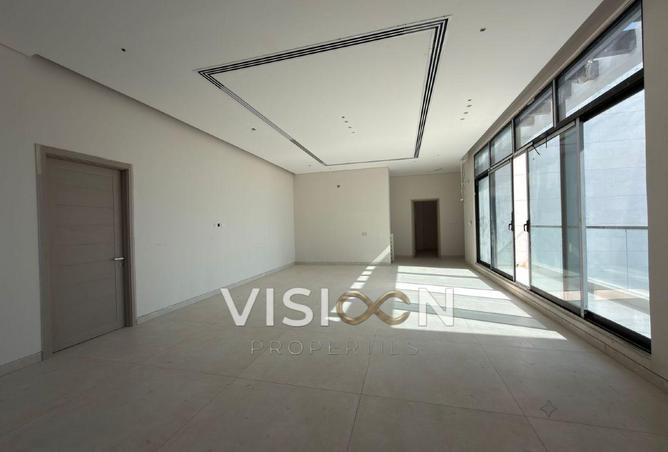 132035530 - Property Image 2