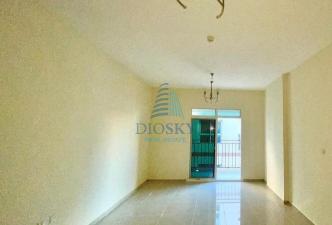 96129985 - Property Image 2