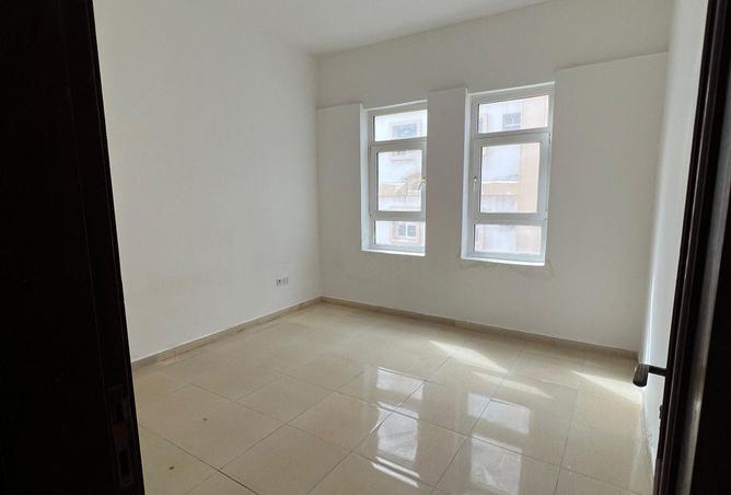 77391607 - Property Image 3