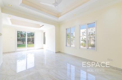 Villa - 3 Bedrooms - 4 Bathrooms for rent in Springs 12 - The Springs - Dubai