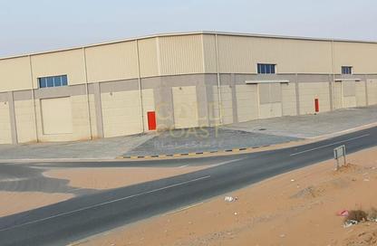 Warehouse - Studio - 2 Bathrooms for rent in Umm Al Thuoob - Umm Al Quwain