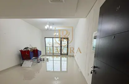 Apartment - 3 Bedrooms - 4 Bathrooms for rent in Arzco Hamriya Building - Al Hamriya - Bur Dubai - Dubai