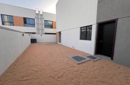 Villa - 4 Bedrooms - 5 Bathrooms for rent in AZHA Community - Al Amerah - Ajman Villa - 4 Bedrooms - 5 Bathrooms for rent in AZHA Community - Al Amerah - Ajman