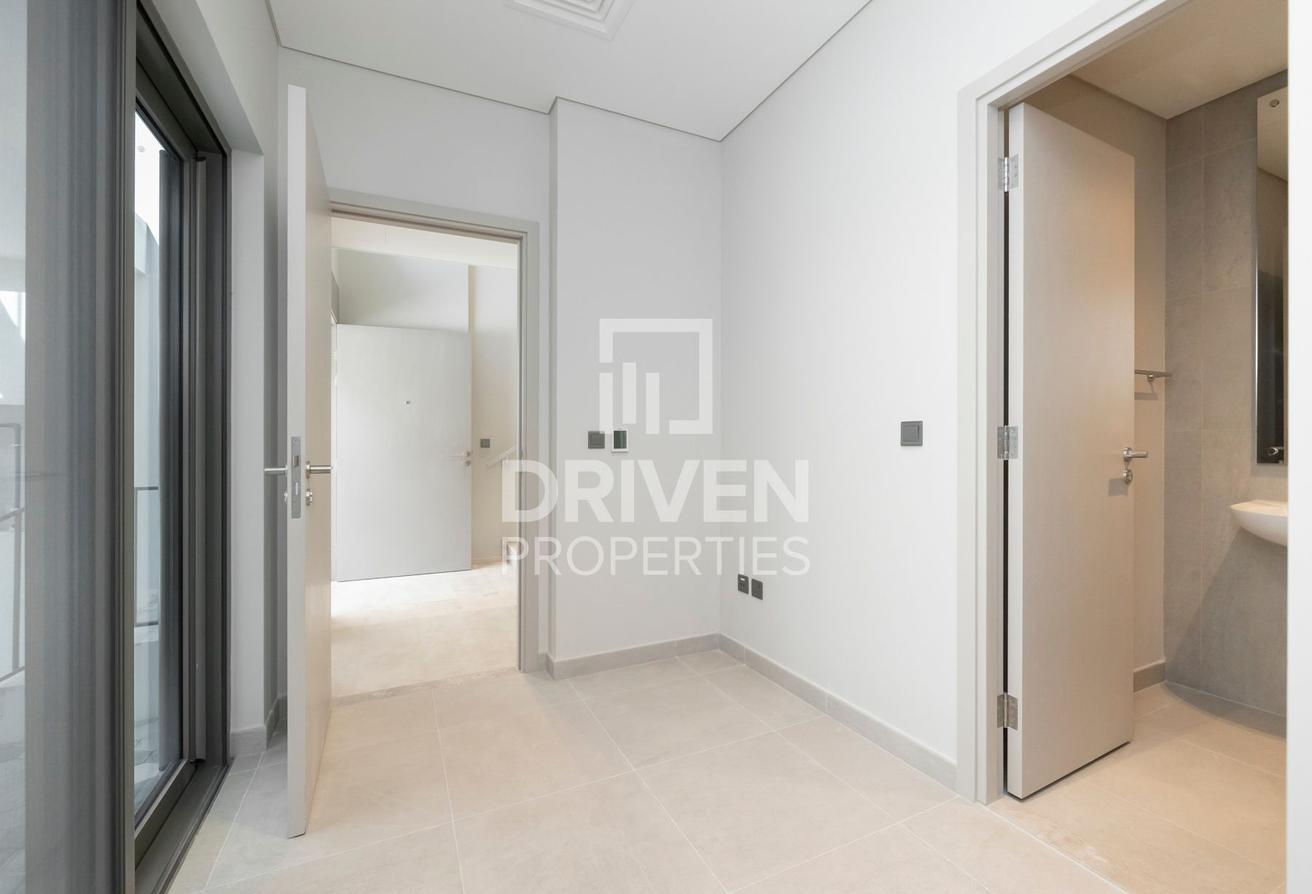 Ready To Move in | Multiple Options | Area Expert photo 4