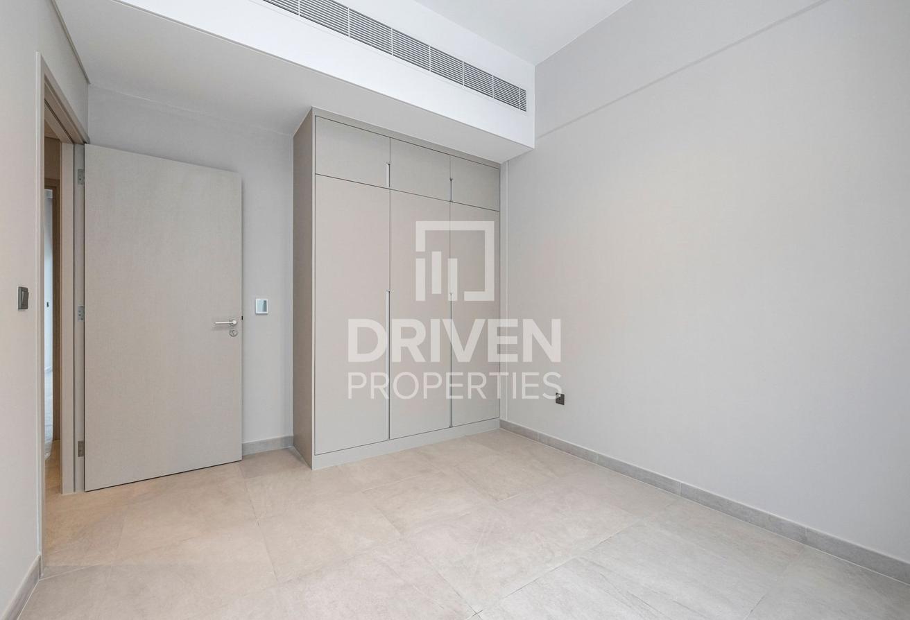Ready To Move in | Multiple Options | Area Expert photo 3