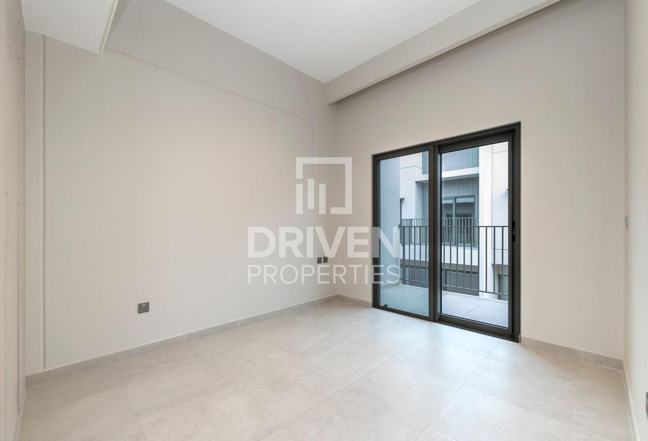 Ready To Move in | Multiple Options | Area Expert photo 9