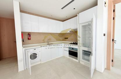 Apartment - 1 Bedroom - 2 Bathrooms for rent in Jumeirah Garden City - Al Satwa - Dubai