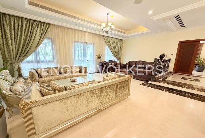 74233908 - Property Image 2