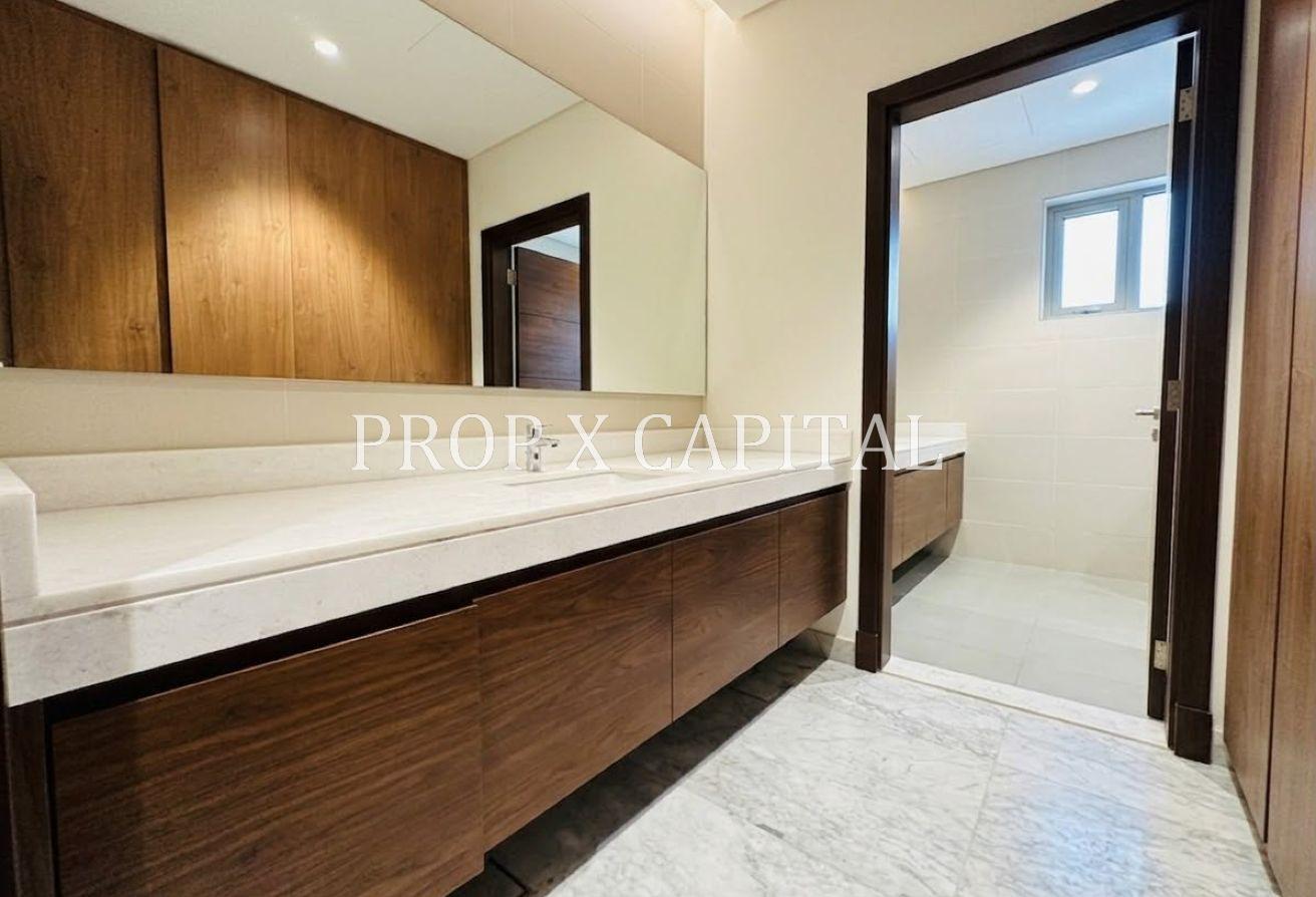 Corner 5BR Villa | Near Entrance | Private Pool photo 15