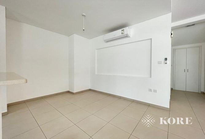 76581169 - Property Image 2