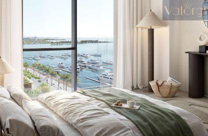 Apartment - 1 Bedroom - 1 Bathroom for sale in Marina Place Phase 2 - Mina Rashid - Dubai