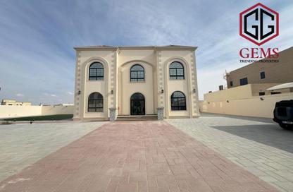 Villa - 4 - 5 for rent in Al Aweer 1 - Al Aweer - Dubai