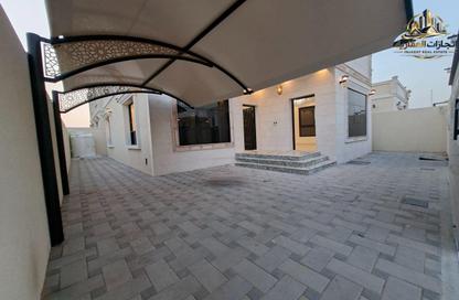 Villa - 4 - 6 for sale in Al Zaheya Gardens - Al Zahya - Ajman