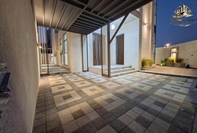 137884745 - Property Image 2