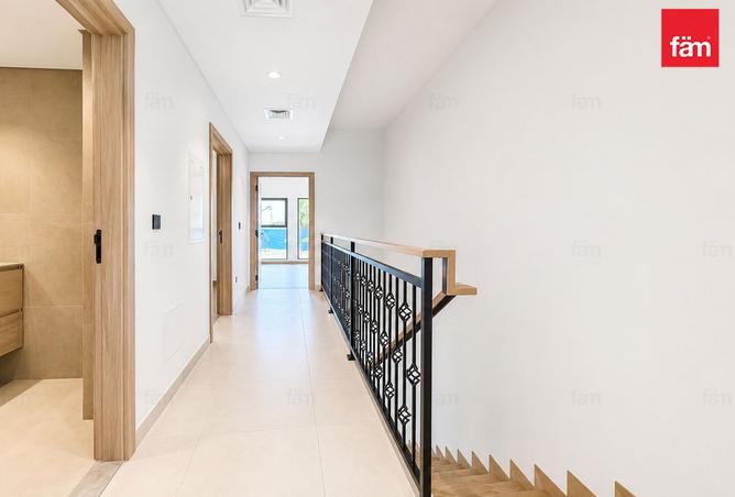 128810304 - Property Image 2