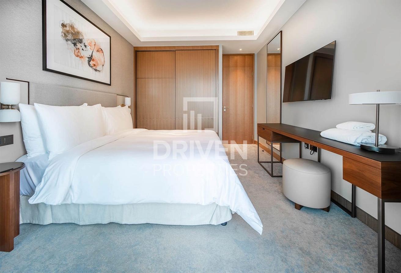 Burj View | Luxury Furnished Apt | Vacant photo 12