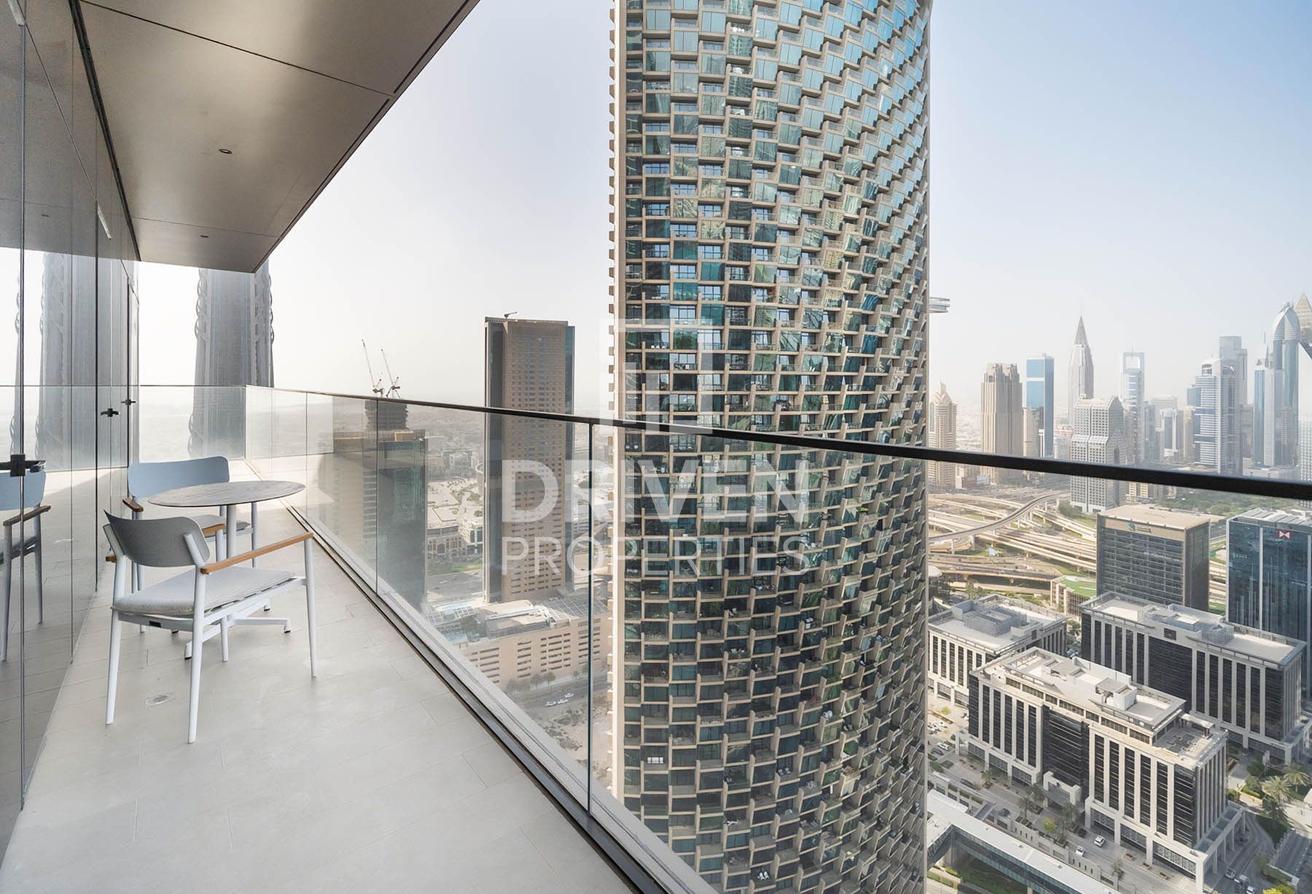 Burj View | Luxury Furnished Apt | Vacant photo 20