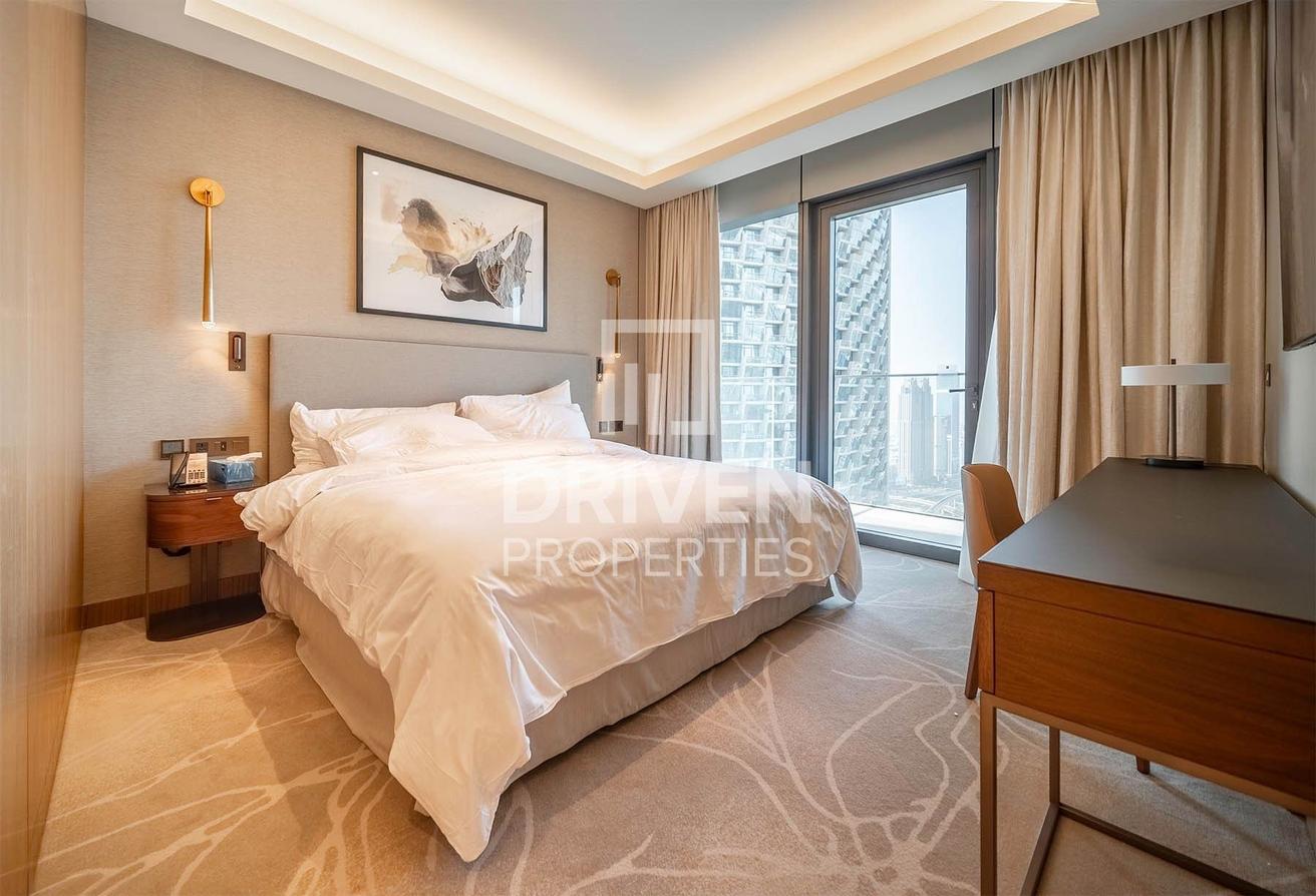 Burj View | Luxury Furnished Apt | Vacant photo 14