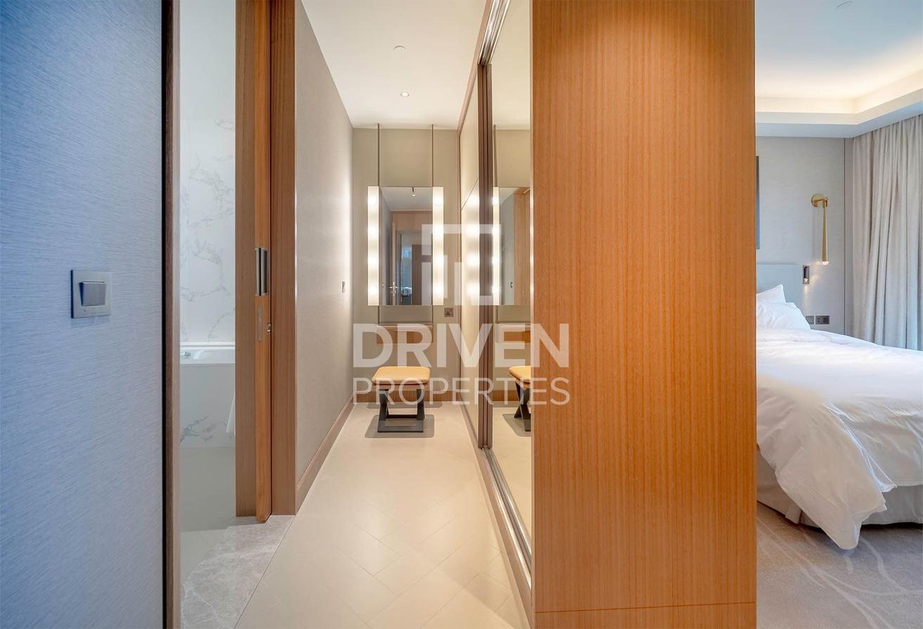 Burj View | Luxury Furnished Apt | Vacant photo 9