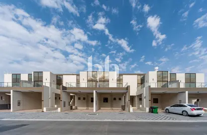 فيلا - 4 غرف نوم - 5 حمامات للايجار في سينسز - المنطقة 11 - مدينة الشيخ محمد بن راشد - دبي