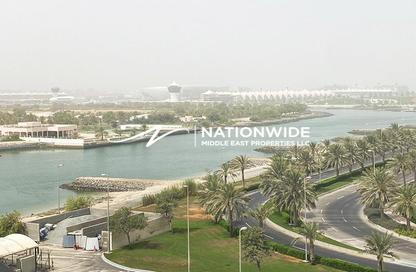 Apartment - 2 Bedrooms - 2 Bathrooms for rent in Waters Edge - Yas Island - Abu Dhabi