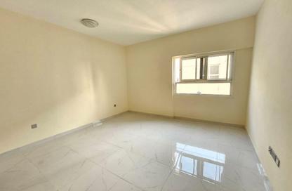 Apartment - 2 Bedrooms - 3 Bathrooms for rent in Qasimia 13 building - Al Nad - Al Qasimia - Sharjah