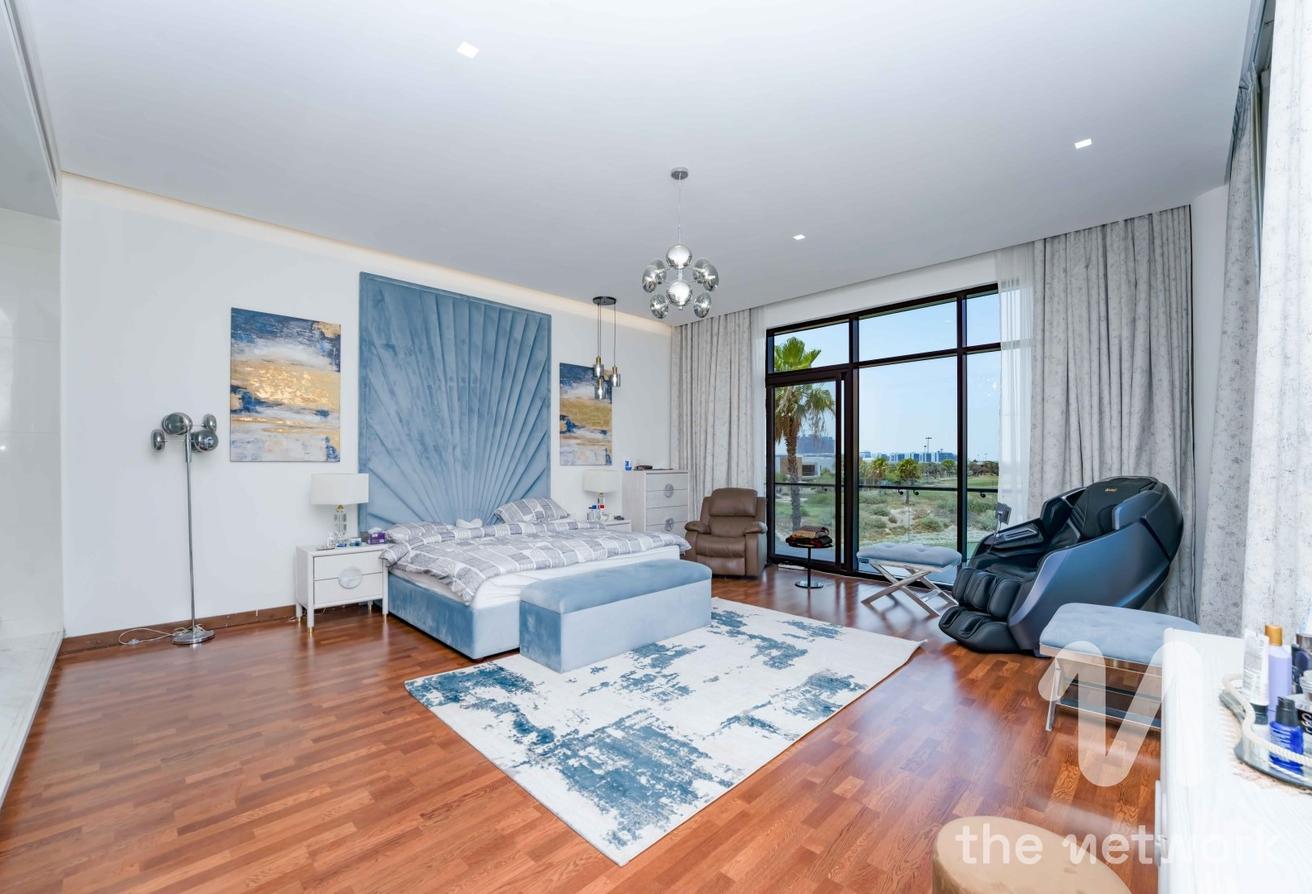 Stunning 6-Bed | Ready to Rent | Furnished photo 12