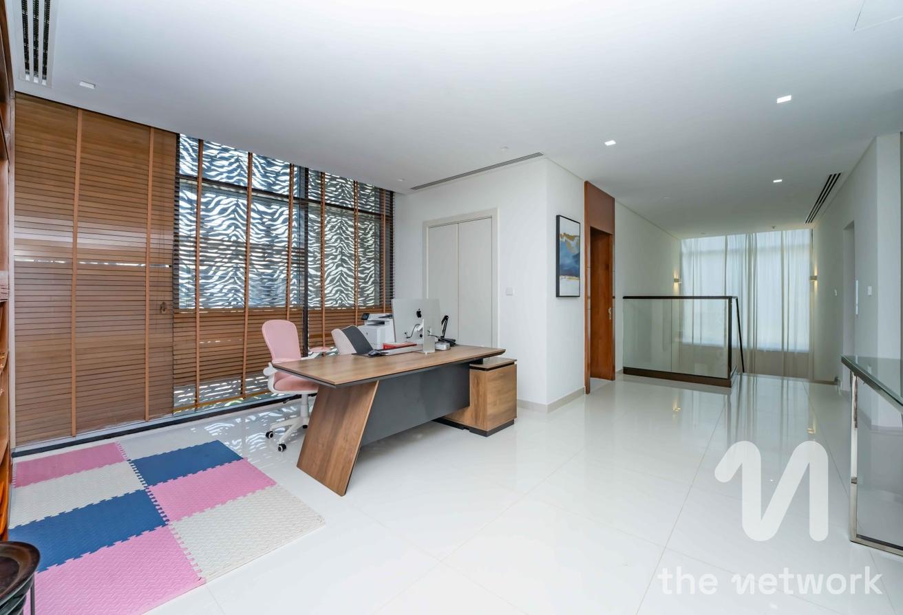 Stunning 6-Bed | Ready to Rent | Furnished photo 10