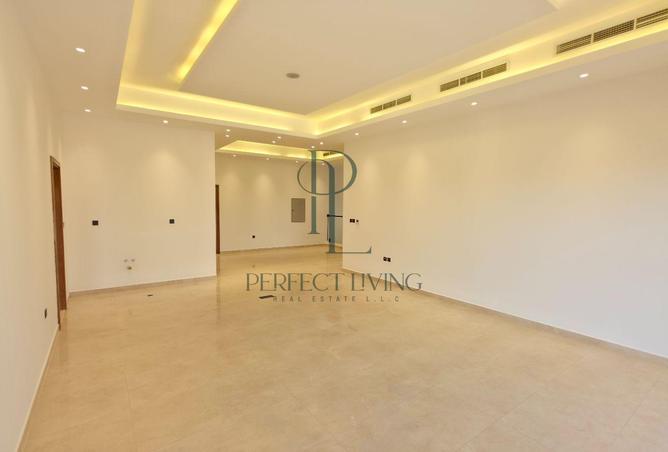 67838789 - Property Image 3