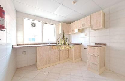 Apartment - 2 Bedrooms - 2 Bathrooms for rent in Al Hafeet Tower 7 - Al Nahda - Sharjah