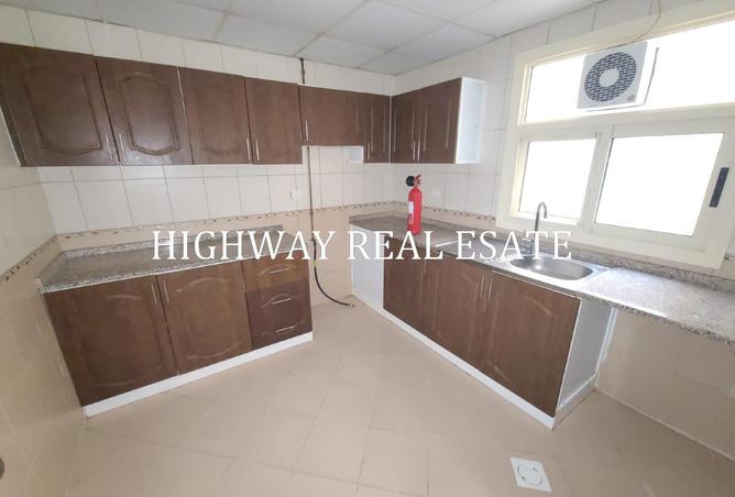 122450940 - Property Image 2