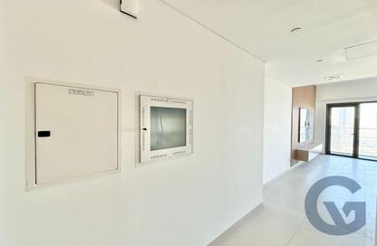 Apartment - 2 - 2 for rent in Burj Royale - Downtown Dubai - Dubai