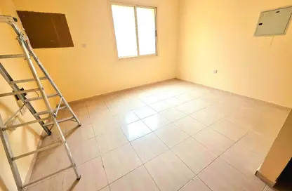 Apartment - 1 Bedroom - 1 Bathroom for rent in Fire Station Road - Muwaileh - Sharjah
