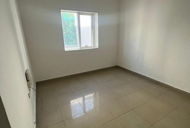 102009477 - Property Image 2