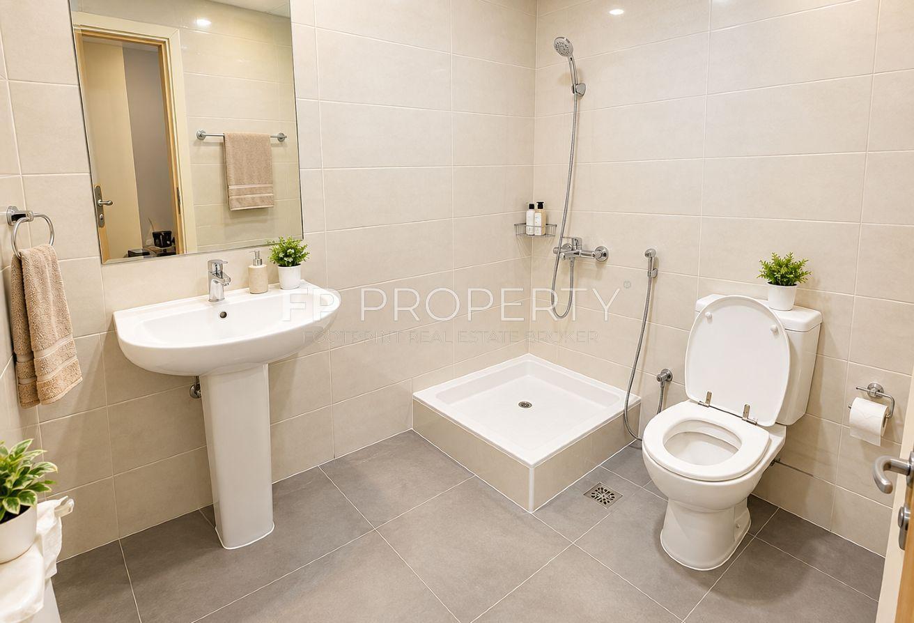 Family Gated Community | Vacant | Spacious photo 5