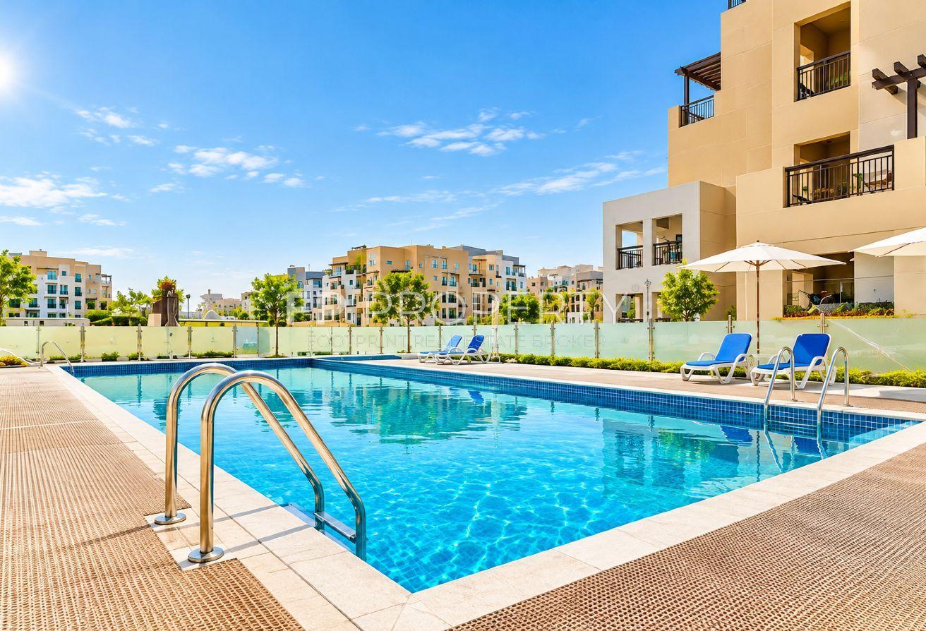 Family Gated Community | Vacant | Spacious photo 12