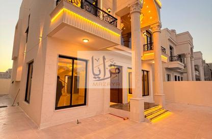 Villa - 5 - 7 for sale in Al Zaheya Gardens - Al Zahya - Ajman