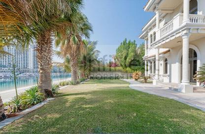Villa - 6 Bedrooms - 7 Bathrooms for rent in Signature Villas Frond A - Signature Villas - Palm Jumeirah - Dubai