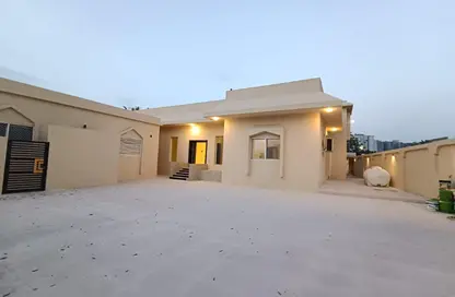 Villa - 5 Bedrooms - 6 Bathrooms for rent in Al Nekhailat - Al Heerah - Sharjah Villa - 5 Bedrooms - 6 Bathrooms for rent in Al Nekhailat - Al Heerah - Sharjah