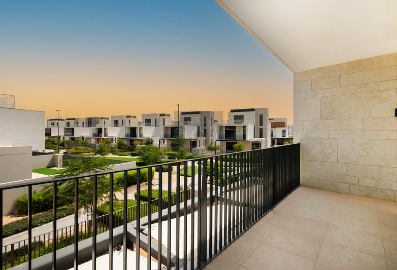 Ready to move in | On Park | On Pool photo 12