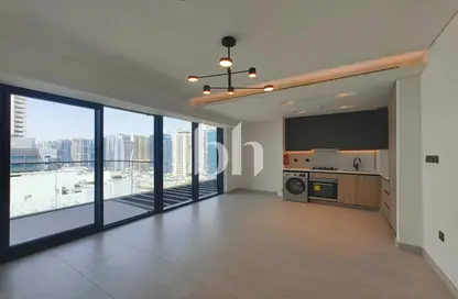 Apartment - 1 Bedroom - 2 Bathrooms for rent in Marina Living - Dubai Marina - Dubai
