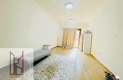 Apartment - Studio - 1 Bathroom for sale in Al Helal Al Zahaby Building 1 - International City Phase 2 - Al Warsan 4 - Al Warsan - Dubai