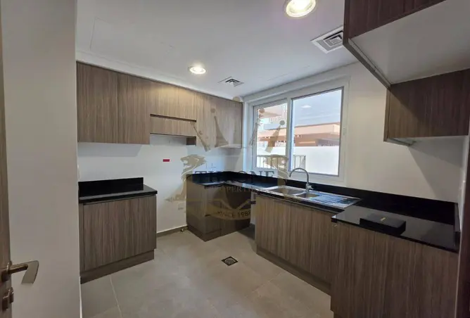151912860 - Property Image 3
