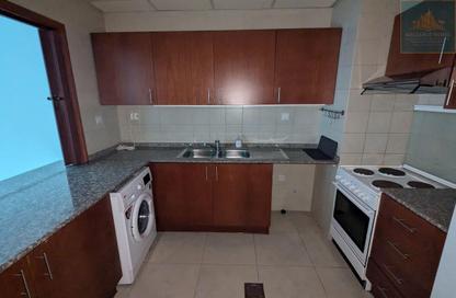 Apartment - 1 Bedroom - 2 Bathrooms for rent in MAG 218 - Dubai Marina - Dubai