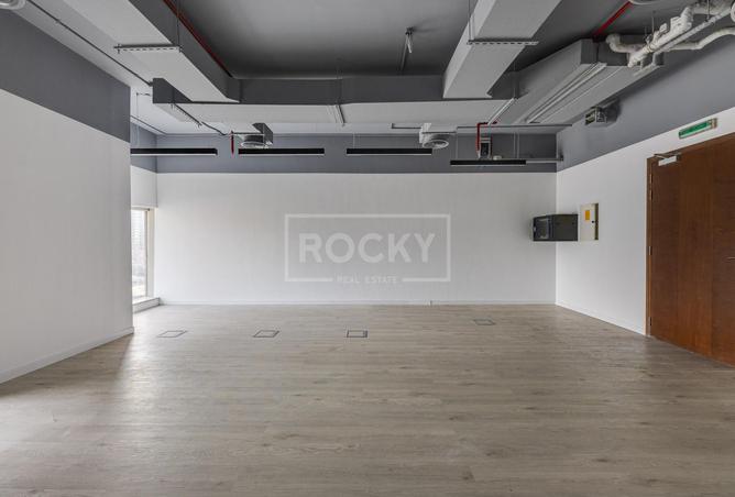 76981179 - Property Image 3