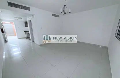 Apartment - Studio - 1 Bathroom for rent in Danat Al Khan Tower - Al Khan Lagoon - Al Khan - Sharjah