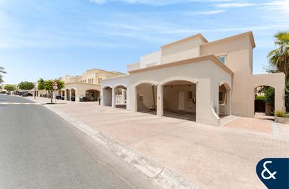 Villa - 3 Bedrooms - 4 Bathrooms for sale in Maeen 3 - Maeen - The Lakes - Dubai