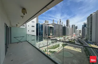 شقة - غرفة نوم - 2 حمامات للايجار في داماك ماجستين - الخليج التجاري - دبي