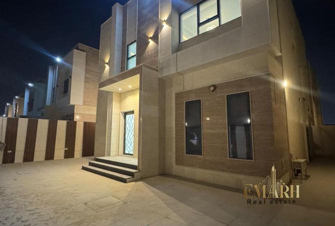 83221549 - Property Image 2