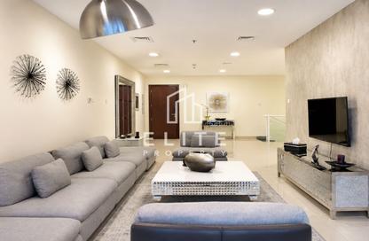 Apartment - 2 Bedrooms - 3 Bathrooms for rent in Marina Wharf 2 - Marina Wharf - Dubai Marina - Dubai